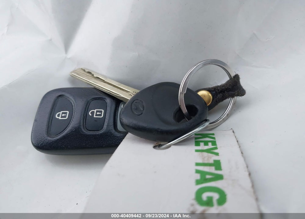 2012 HYUNDAI ELANTRA TOURING GLS VIN: KMHDB8AE8CU149947