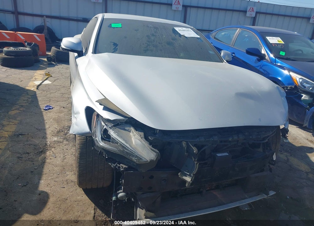 2017 INFINITI Q60 VIN: JN1EV7EK5HM360818
