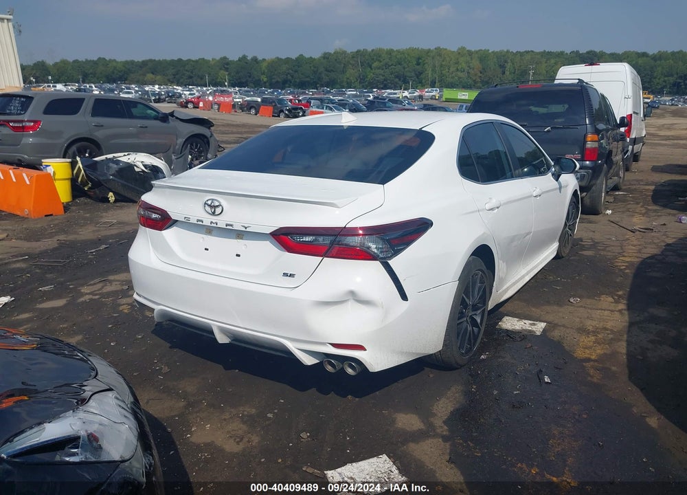 2021 TOYOTA CAMRY SE VIN: 4T1G11AK5MU604140