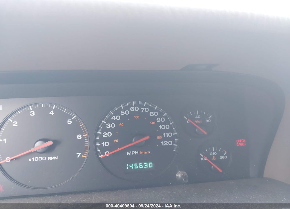 2001 JEEP GRAND CHEROKEE LAREDO VIN: 1J4GX48S41C558032