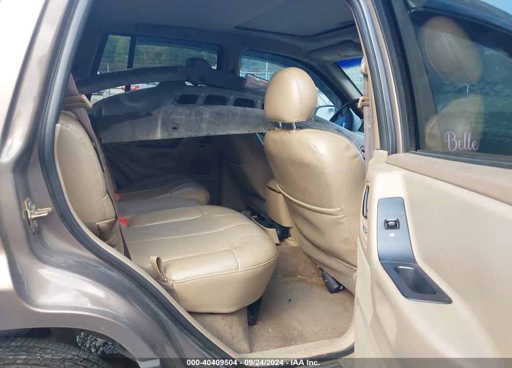 2001 JEEP GRAND CHEROKEE LAREDO VIN: 1J4GX48S41C558032