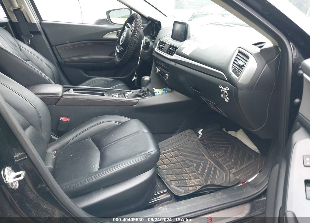 2017 MAZDA 3 TOURING 2.5 VIN: JM1BN1L33H1113355