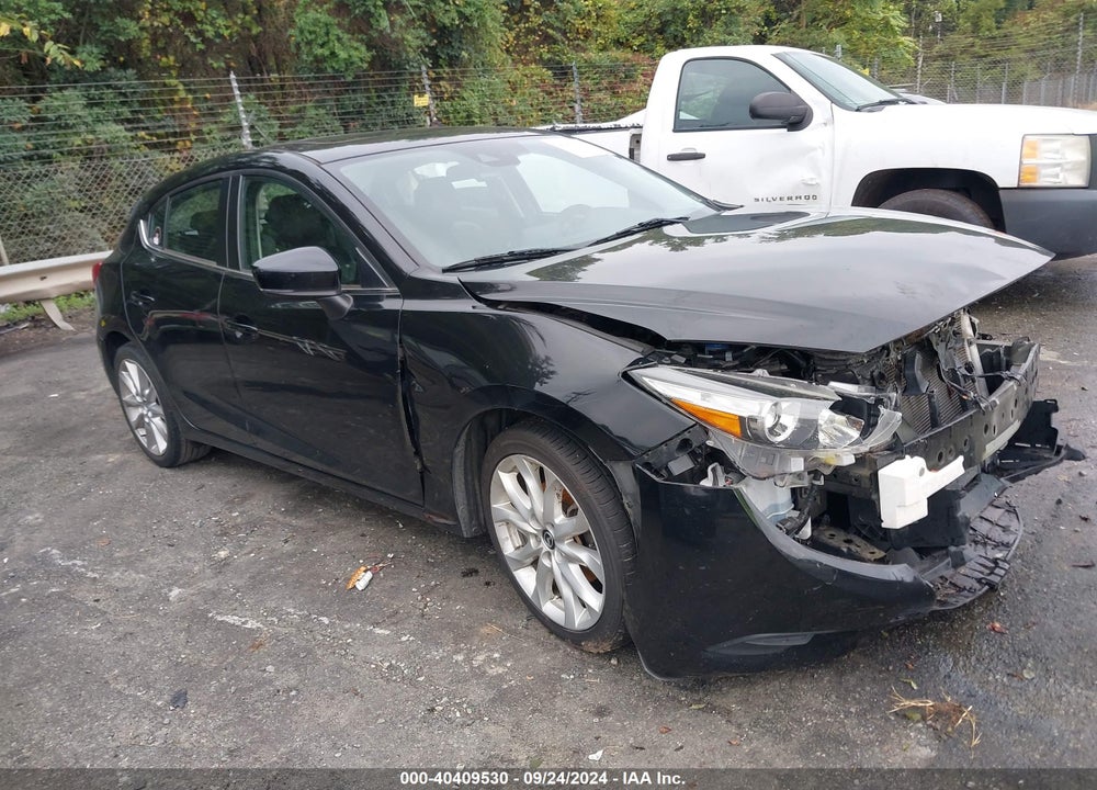 2017 MAZDA 3 TOURING 2.5 VIN: JM1BN1L33H1113355