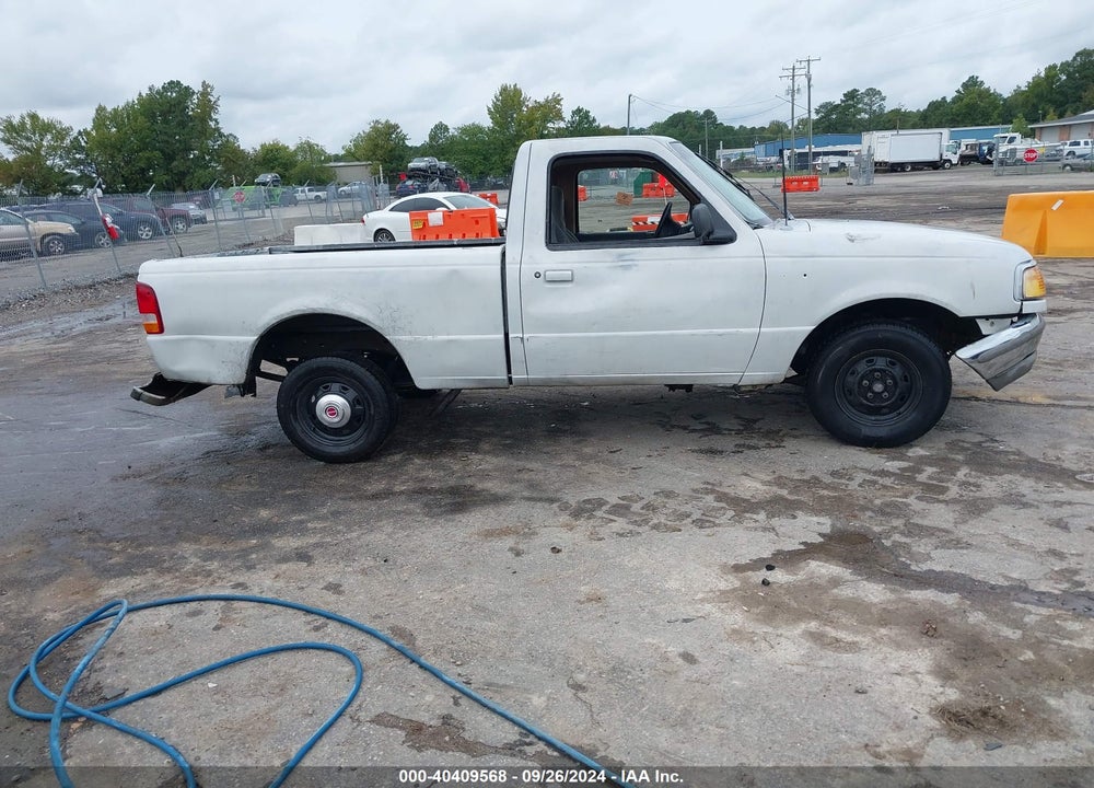 1995 FORD RANGER VIN: 1FTCR10A1SUC13701