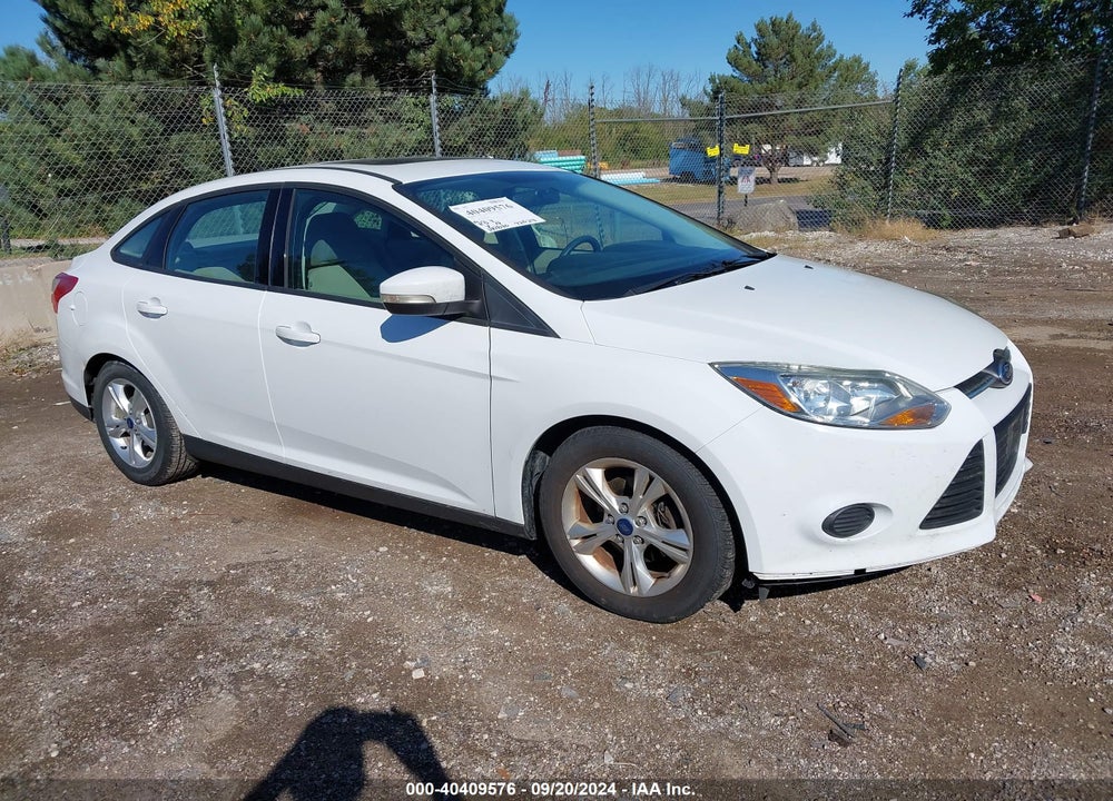 2014 FORD FOCUS SE VIN: 1FADP3F28EL182985