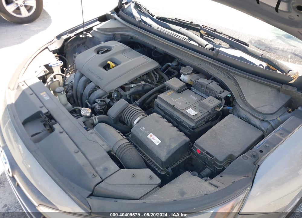 2019 HYUNDAI ELANTRA SE VIN: 5NPD74LF5KH413039