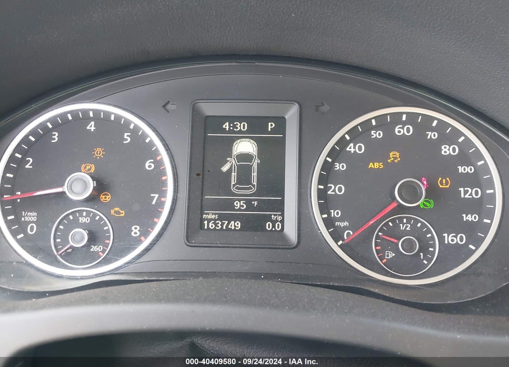 2011 VOLKSWAGEN TIGUAN SE VIN: WVGBV7AX9BW519199