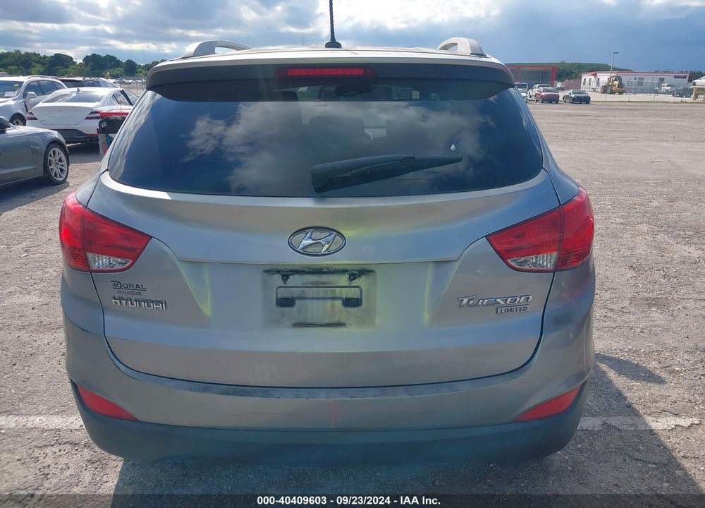 2010 HYUNDAI TUCSON LIMITED VIN: KM8JU3ACXAU103564
