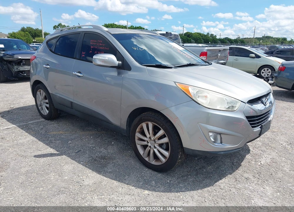 2010 HYUNDAI TUCSON LIMITED VIN: KM8JU3ACXAU103564