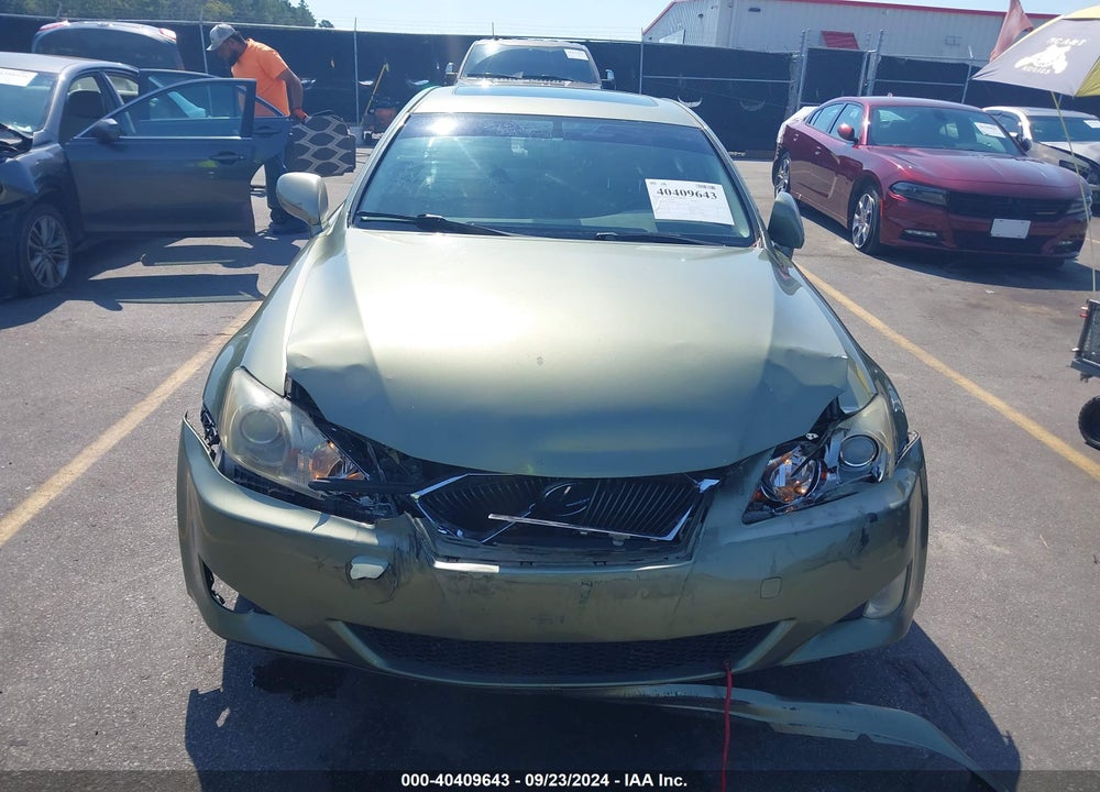2007 LEXUS IS 250 VIN: JTHBK262472036360