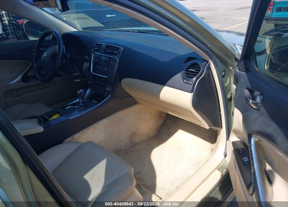2007 LEXUS IS 250 VIN: JTHBK262472036360