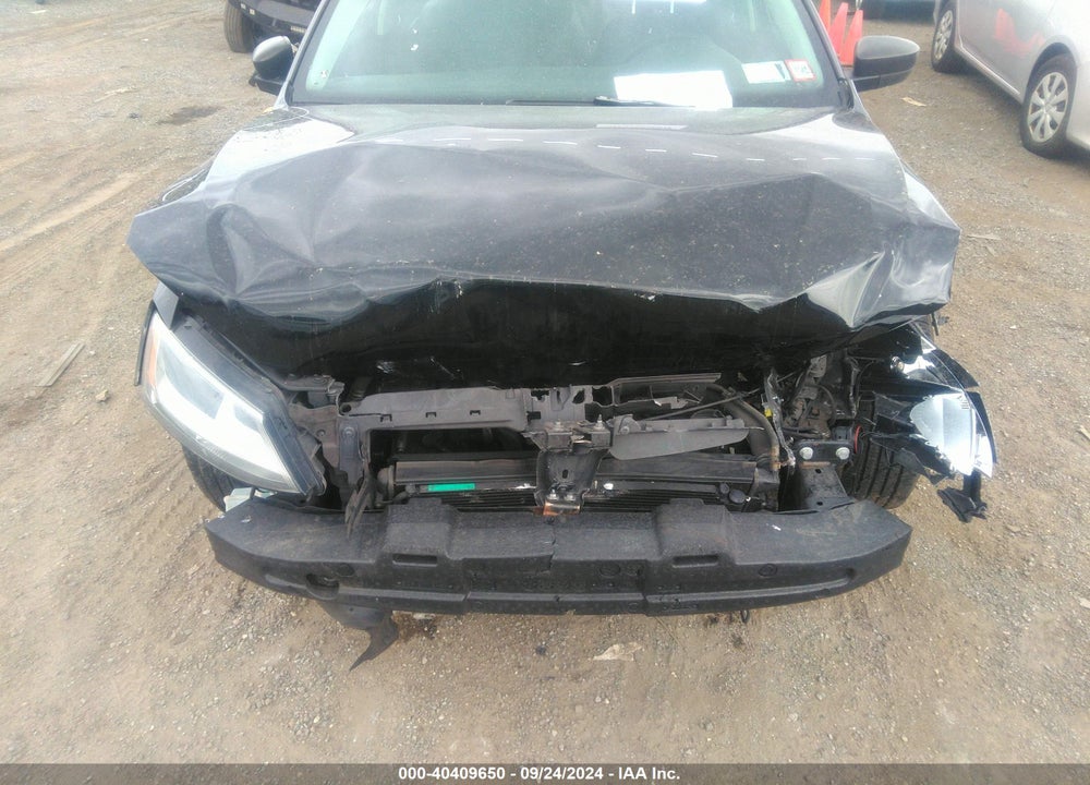 2013 VOLKSWAGEN JETTA 2.0L S VIN: 3VW2K7AJ8DM354318