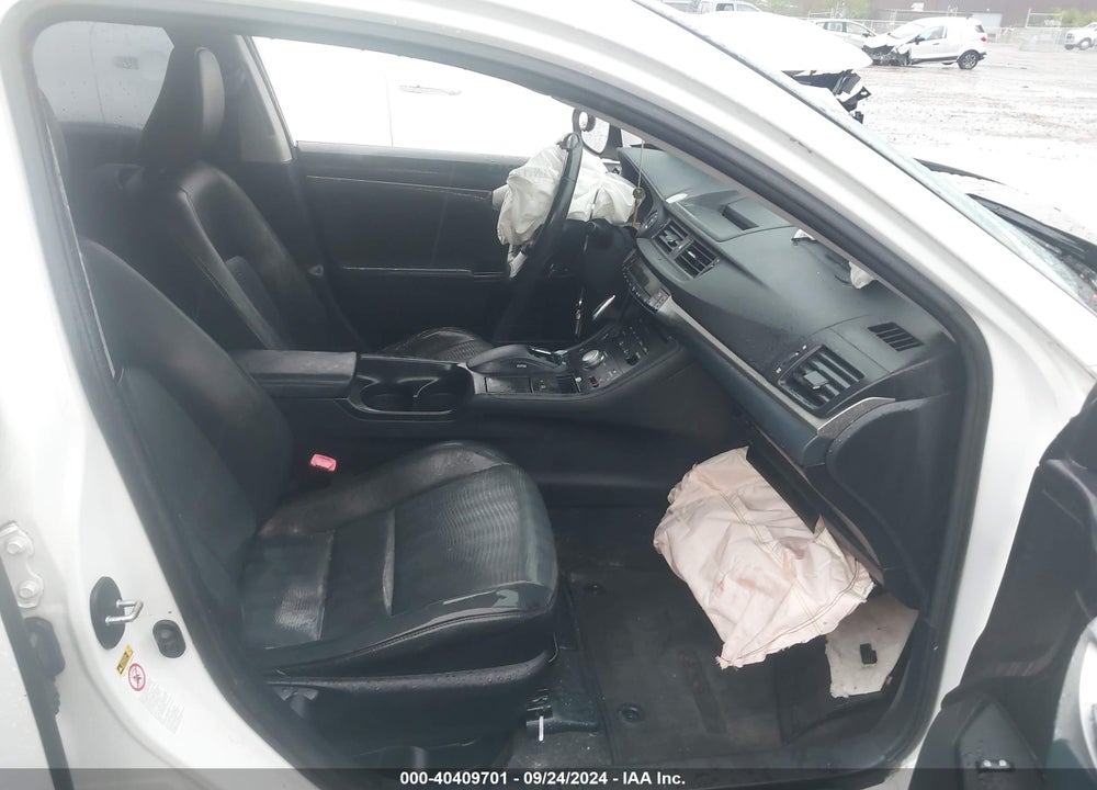 2011 LEXUS CT 200H PREMIUM VIN: JTHKD5BH8B2034271