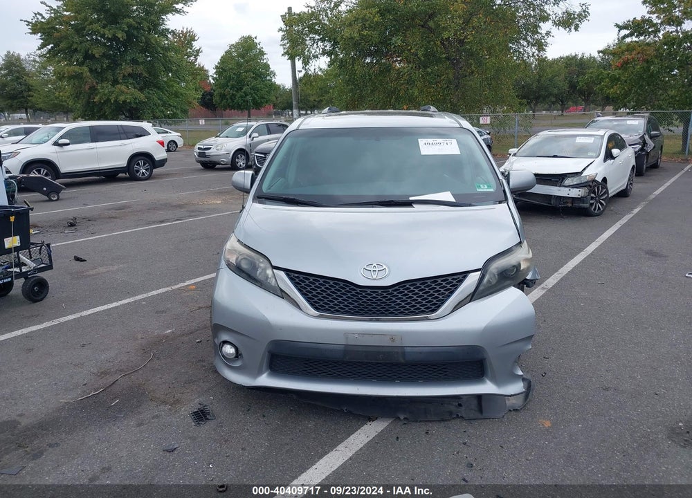 2011 TOYOTA SIENNA SE VIN: 5TDXK3DC5BS053517
