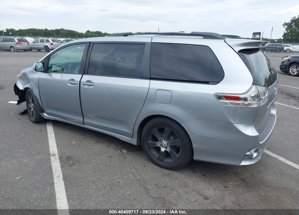 2011 TOYOTA SIENNA SE VIN: 5TDXK3DC5BS053517