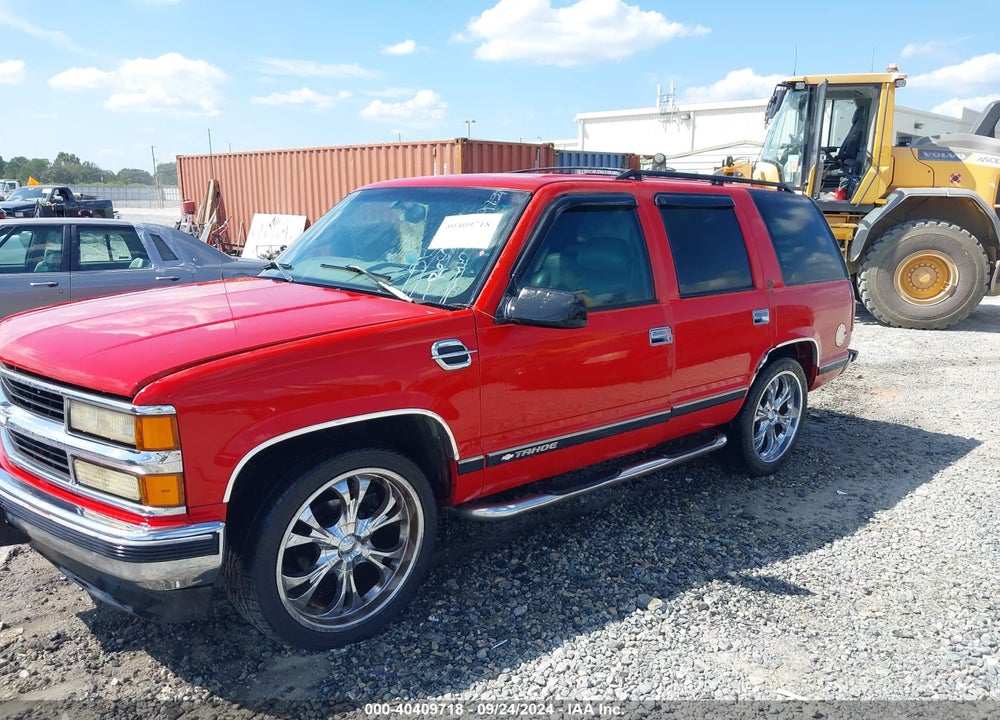 1999 CHEVROLET TAHOE LT VIN: 1GNEC13R8XJ321678