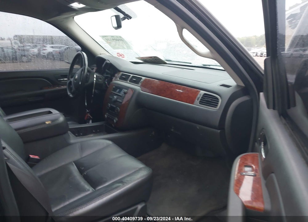 2009 CHEVROLET TAHOE LT2 VIN: 1GNFK23079R138226