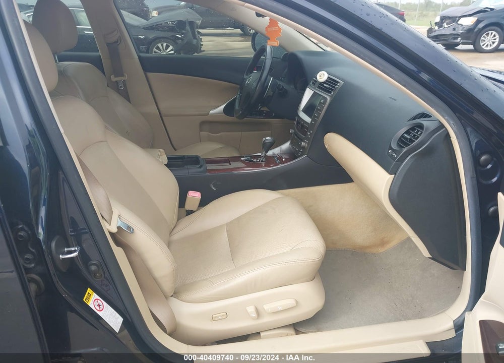 2006 LEXUS IS 350 VIN: JTHBE262965009613