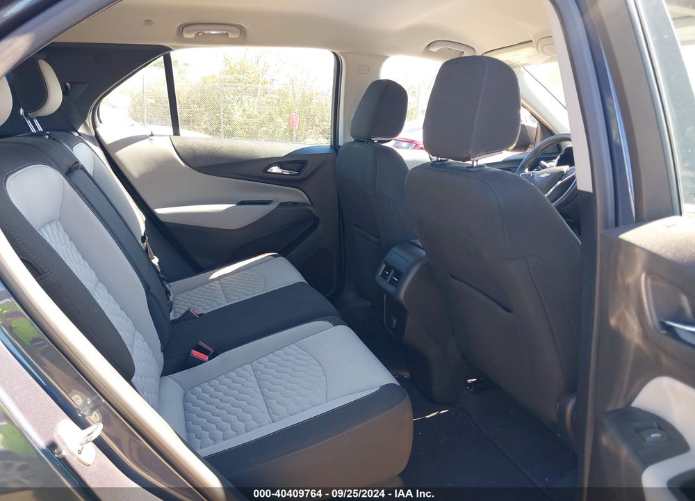 2018 CHEVROLET EQUINOX LS VIN: 3GNAXHEV2JL120154