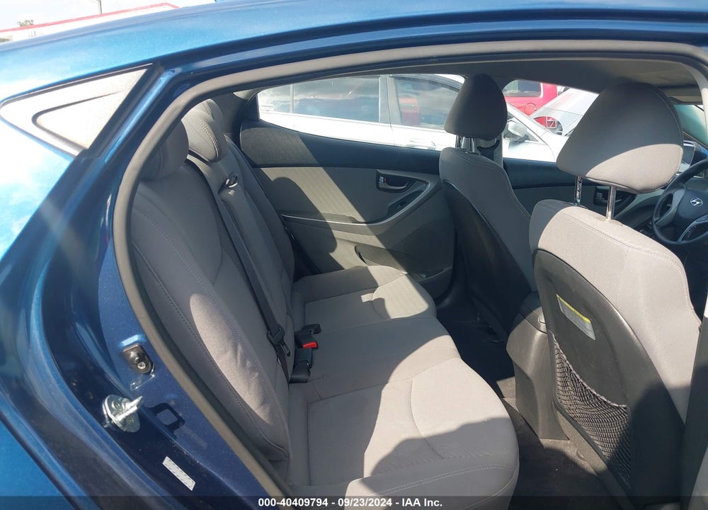 2016 HYUNDAI ELANTRA SE VIN: KMHDH4AE1GU525370