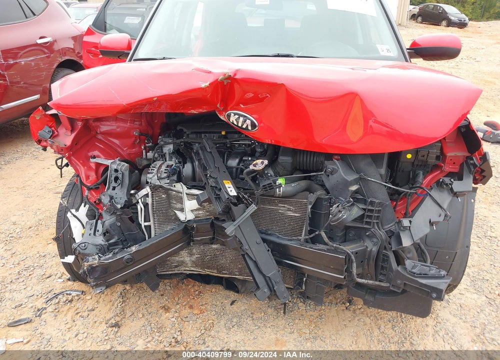 2020 KIA SOUL LX VIN: KNDJ23AU6L7707939