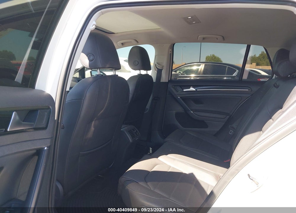 2015 VOLKSWAGEN GOLF TDI SEL 4-DOOR VIN: 3VW2A7AU2FM035738