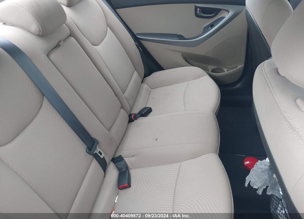 2016 HYUNDAI ELANTRA SE VIN: 5NPDH4AE6GH797380