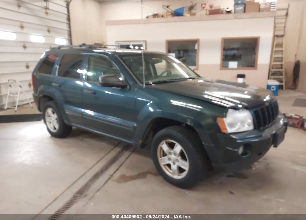 2005 JEEP GRAND CHEROKEE LAREDO VIN: 1J4HR48N25C620493