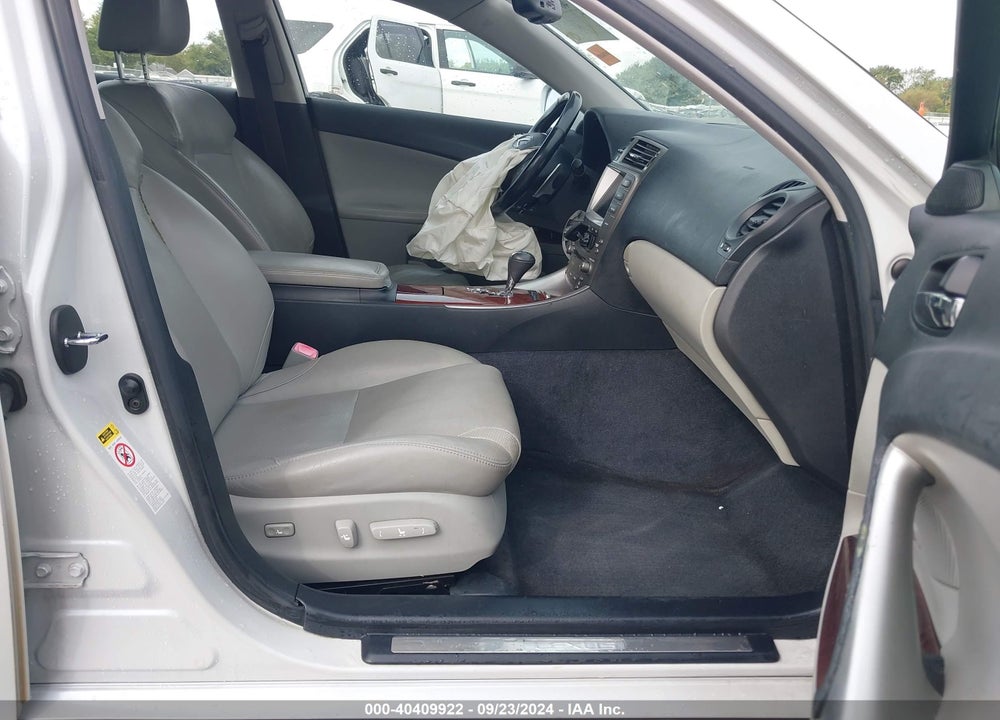2008 LEXUS IS 250 VIN: JTHCK262685017314