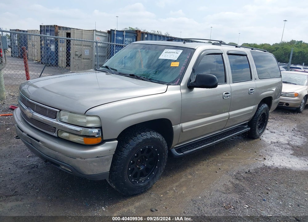 2002 CHEVROLET SUBURBAN 1500 LT VIN: 1GNEC16ZX2J114388
