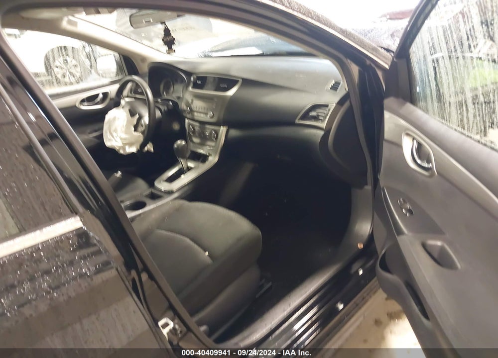 2014 NISSAN SENTRA SR VIN: 3N1AB7AP8EY260679