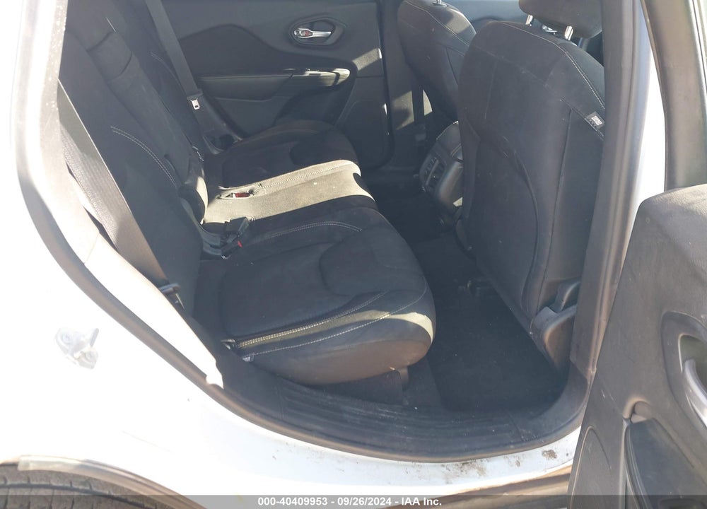 2016 CHEROKEE JEEP  LATITUDE VIN: 1C4PJLCB5GW363024