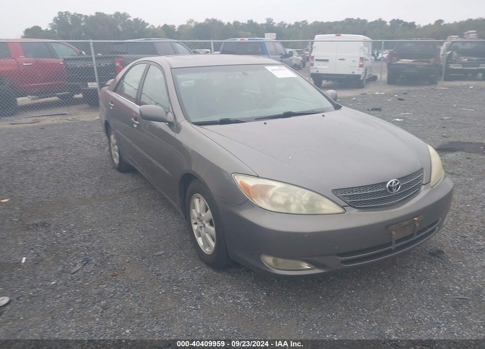 2004 TOYOTA CAMRY XLE VIN: 4T1BE32K74U800346