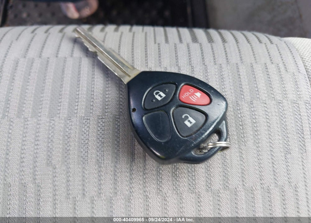 2011 TOYOTA RAV4 VIN: 2T3BF4DV3BW138294