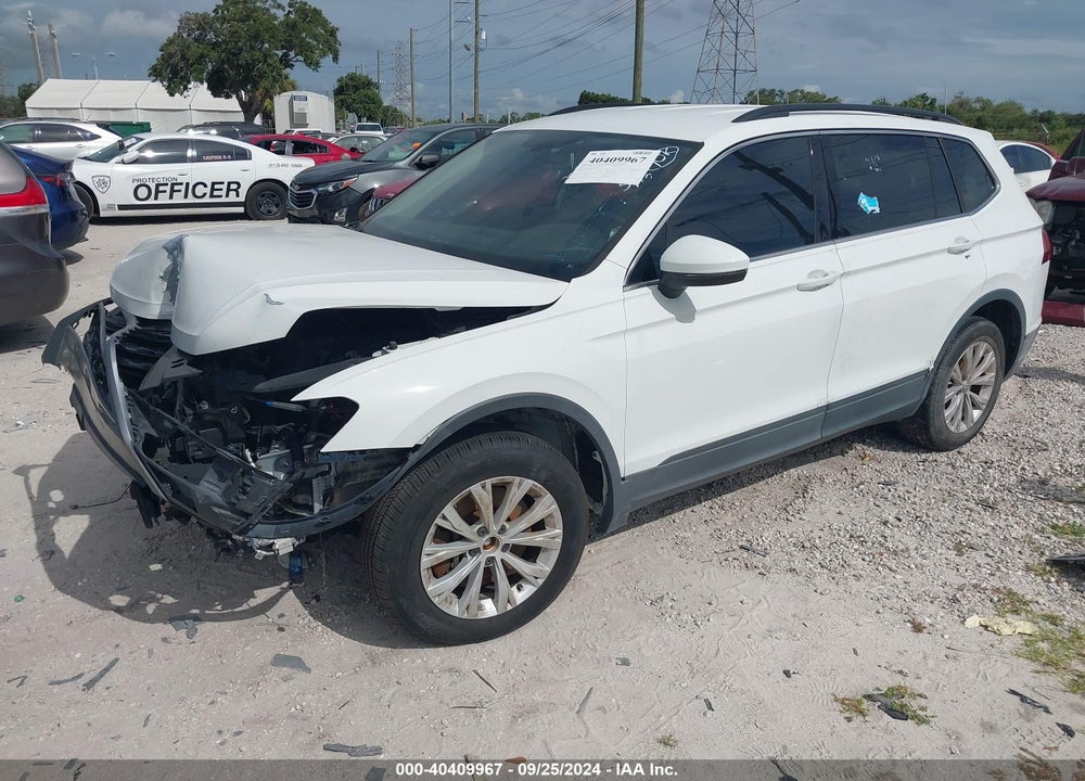 2019 VOLKSWAGEN TIGUAN 2.0T SEL/2.0T SEL R-LINE/2.0T SEL R-LINE BLACK/SE VIN: 3VV2B7AXXKM052289