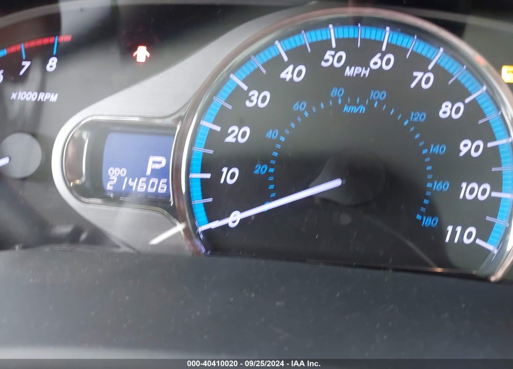 2011 TOYOTA SIENNA XLE V6 VIN: 5TDYK3DC1BS152968