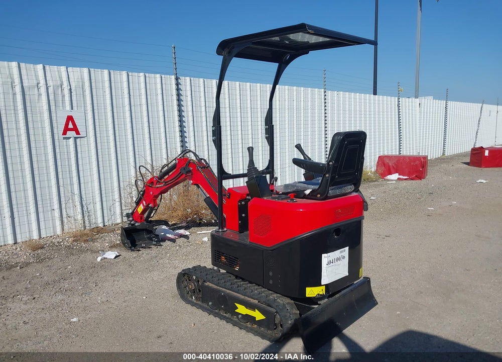 2024 KUBOTA 1 TON FORKLIFT VIN: 3899781
