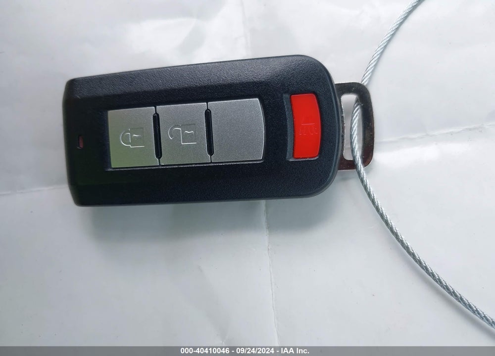 2015 MITSUBISHI MIRAGE ES VIN: ML32A4HJ2FH009497