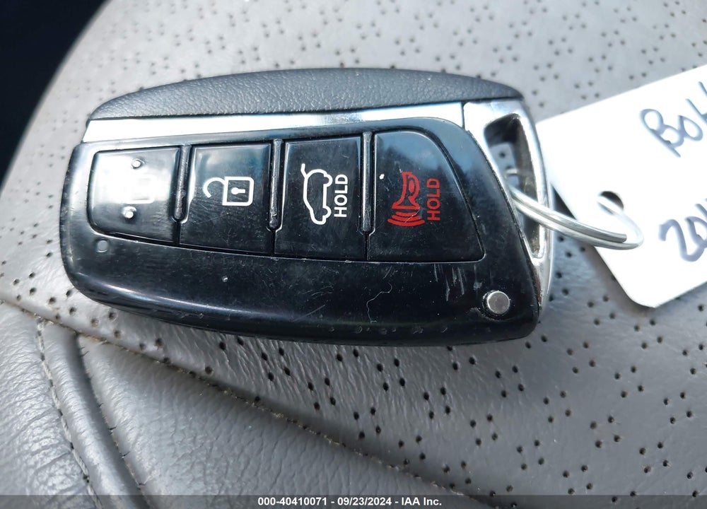 2014 HYUNDAI SANTA FE GLS VIN: KM8SN4HF1EU035393
