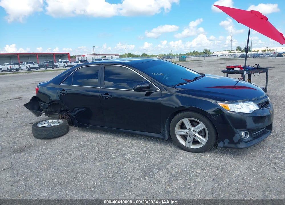2013 TOYOTA CAMRY SE VIN: 4T1BF1FK6DU258703