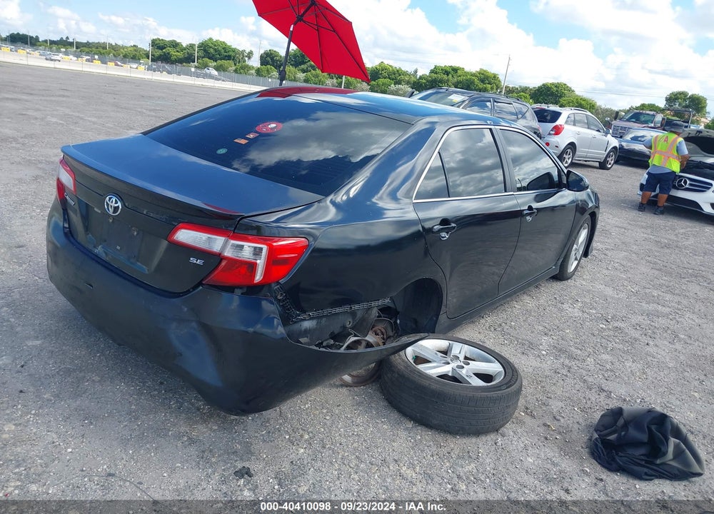 2013 TOYOTA CAMRY SE VIN: 4T1BF1FK6DU258703