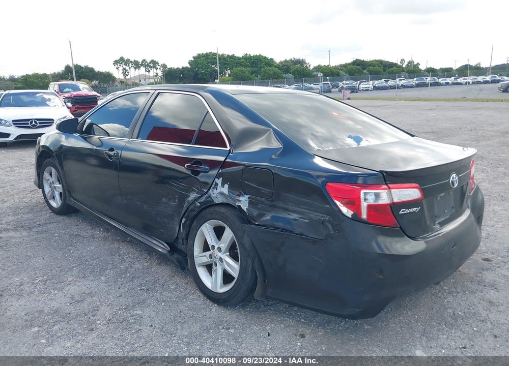 2013 TOYOTA CAMRY SE VIN: 4T1BF1FK6DU258703