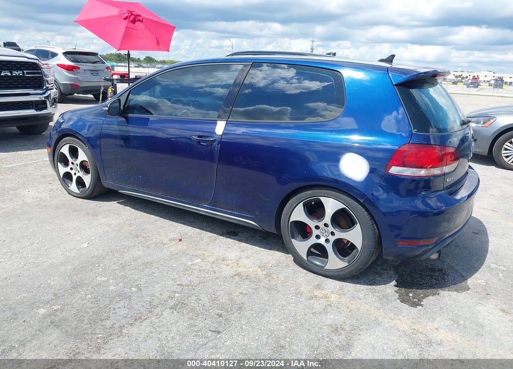 2011 VOLKSWAGEN GTI 2-DOOR AUTOBAHN VIN: WVWFV7AJ8BW105977