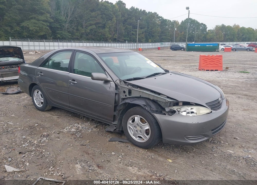 2003 TOYOTA CAMRY LE VIN: 4T1BF32K03U561797