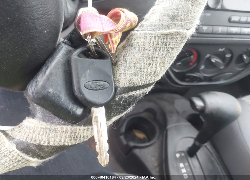 2007 FORD FOCUS S/SE/SES VIN: 1FAHP34NX7W149194