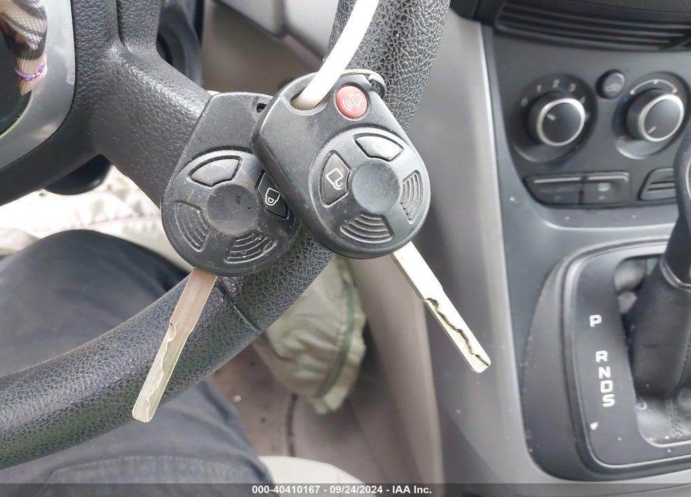 2015 FORD ESCAPE SE VIN: 1FMCU9GX5FUA36093