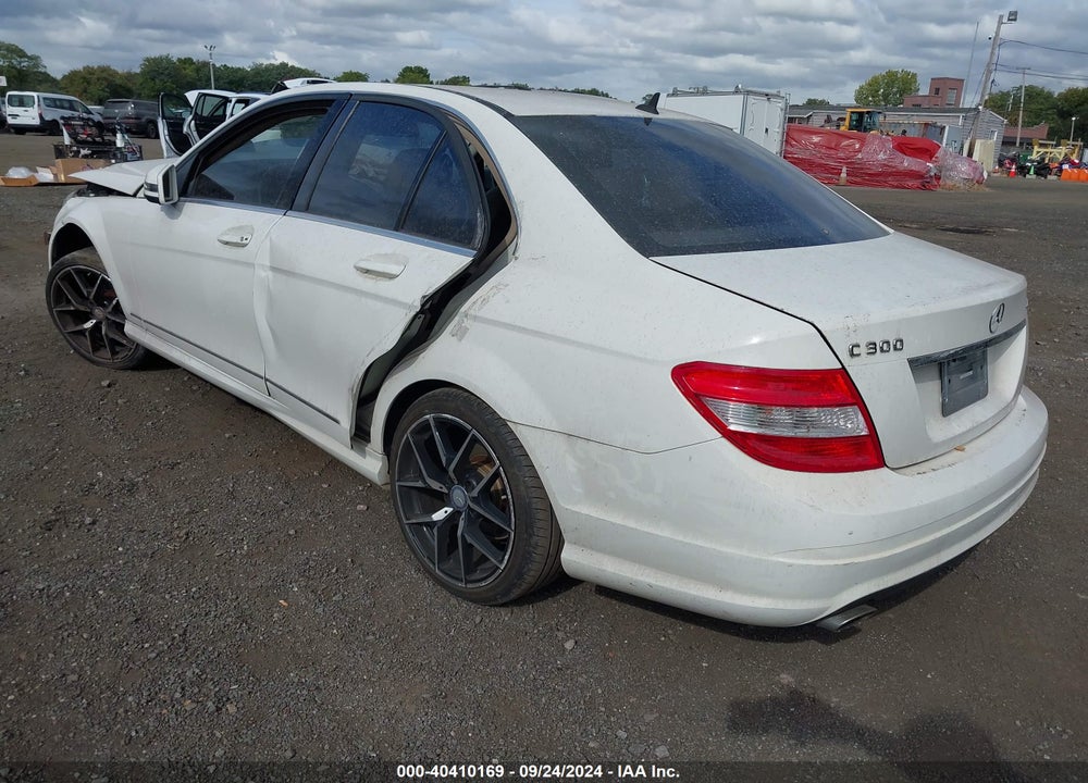 2010 MERCEDES-BENZ C 300 VIN: WDDGF8BB6AF451786