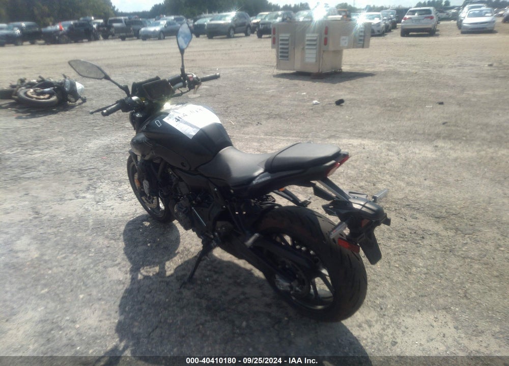 2024 YAMAHA MT07 VIN: JYARM32E0RA010780