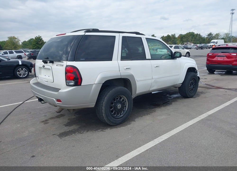 2007 CHEVROLET TRAILBLAZER LT VIN: 1GNDT13S772304248
