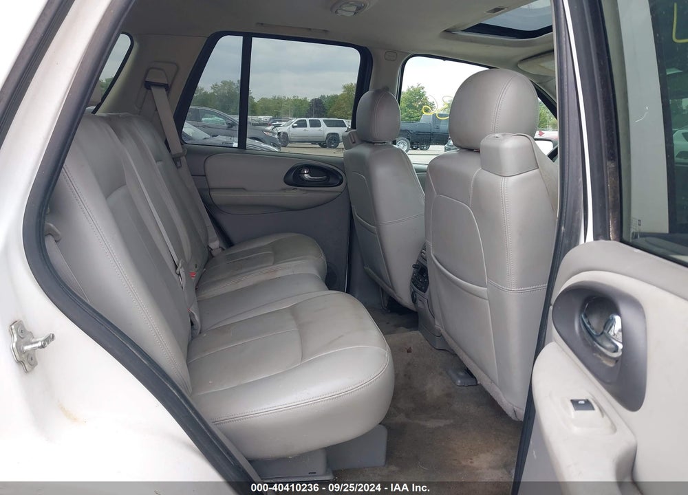 2007 CHEVROLET TRAILBLAZER LT VIN: 1GNDT13S772304248